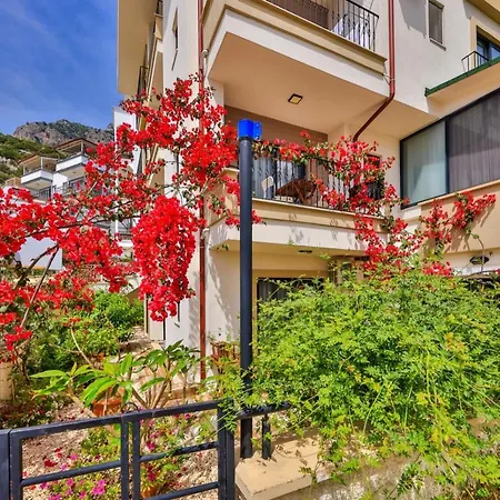 Sanisu Apartmán Kaş